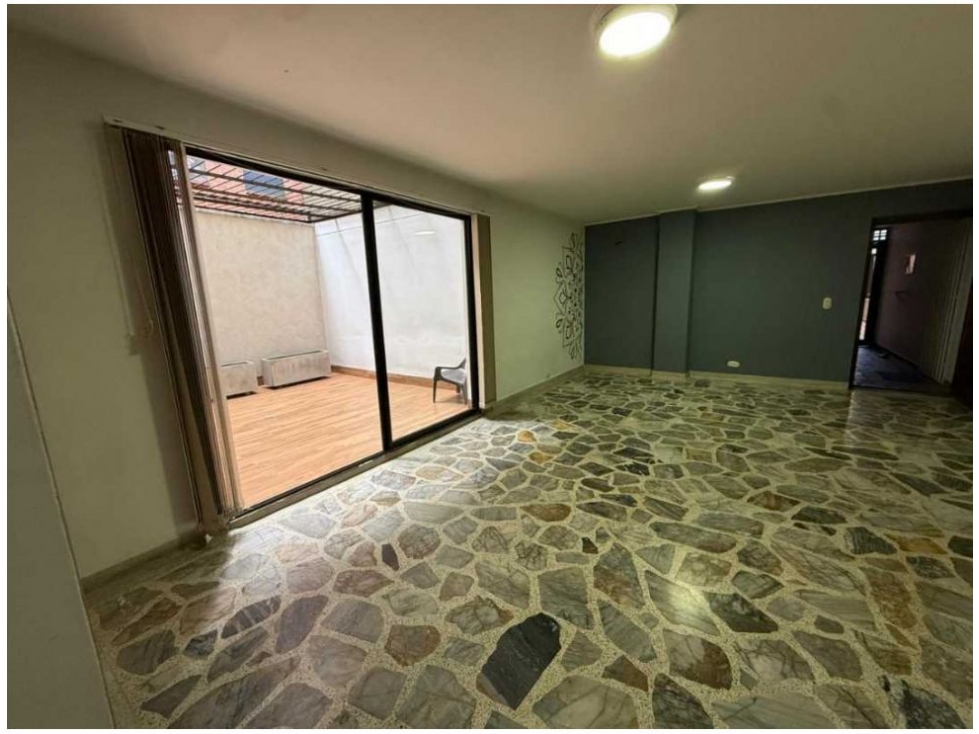 APARTAMENTO EN VENTA CONQUISTADORES
