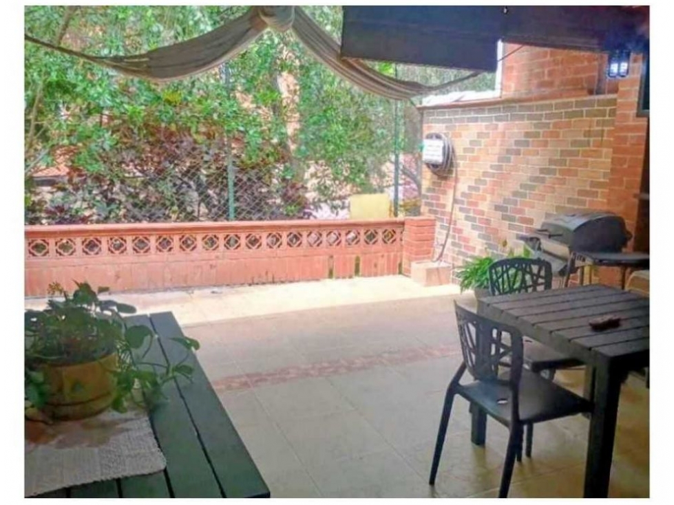 CASA EN VENTA UNIDAD CERRADA LA MOTA
