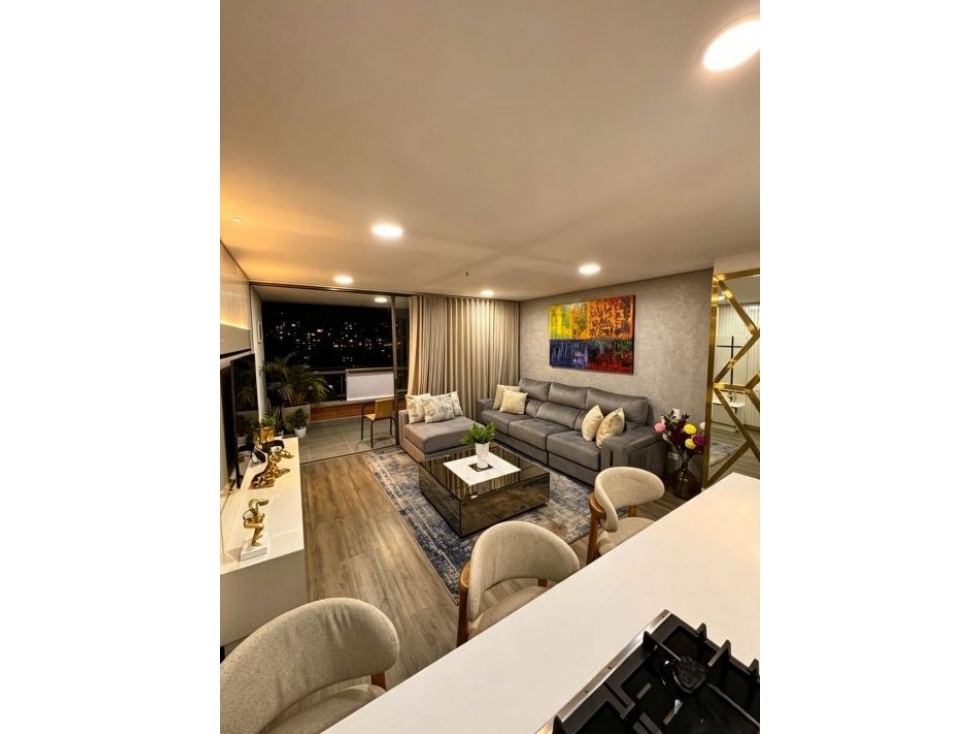 APARTAMENTO EN VENTA EN EL POBLADO SECTOR LINARES