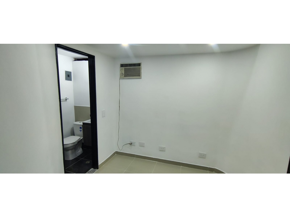 LOCAL EN ARRIENDO DOMO CENTRO COMERCIAL EN EL POBLADO
