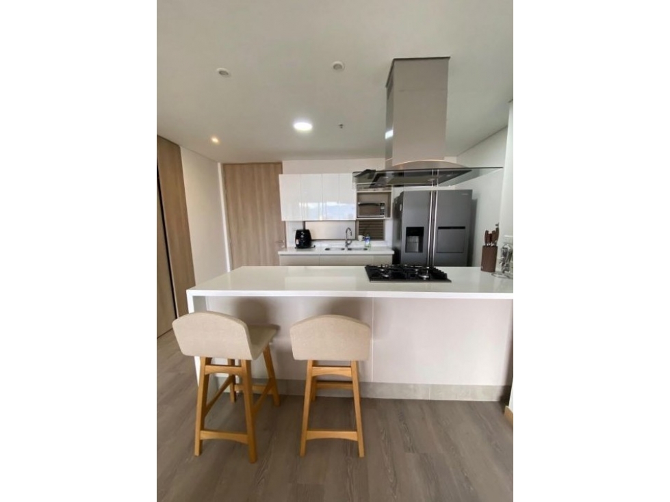 APARTAMENTO EN VENTA EL POBLADO VÍA LINARES