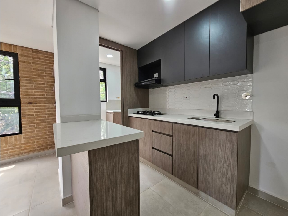 APARTAESTUDIO EN ARRIENDO BELÉN ROSALES
