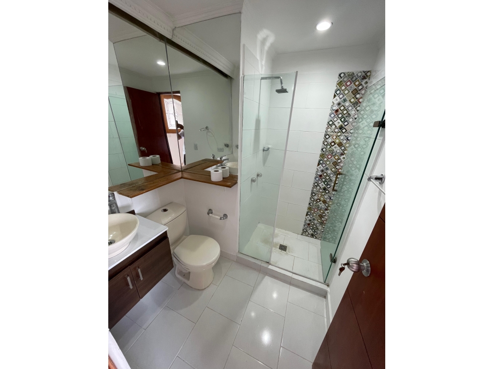 SE ARRIENDA APARTAMENTO EN LA LOMA DEL INDIO — foto 6