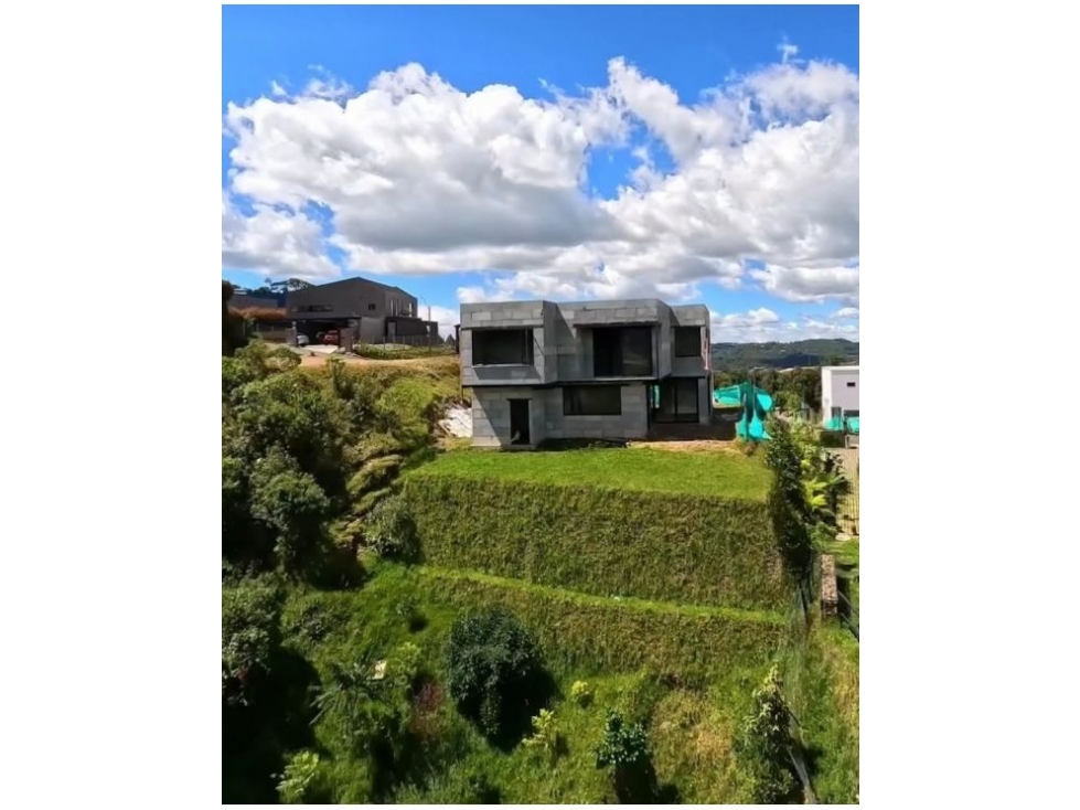CASA EN VENTA LOMA DEL ESCOBERO CON 70% AVANCE DE CONSTRUCCIÓN — foto 2