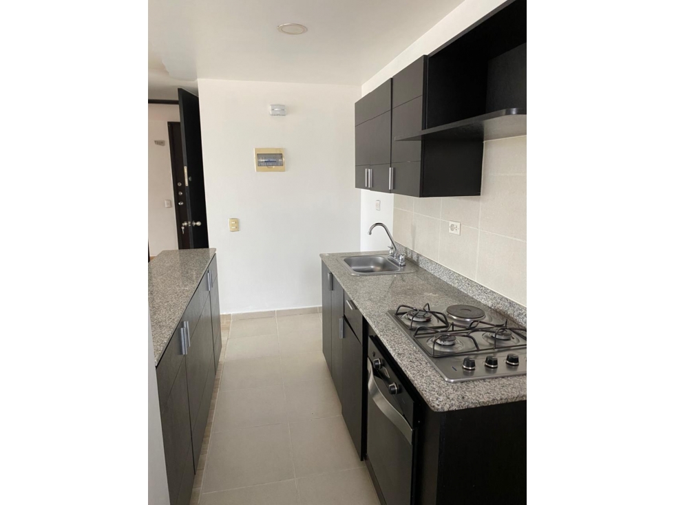SE ARRIENDA APARTAMENTO EN CALASANZ PARTE BAJA — foto 2