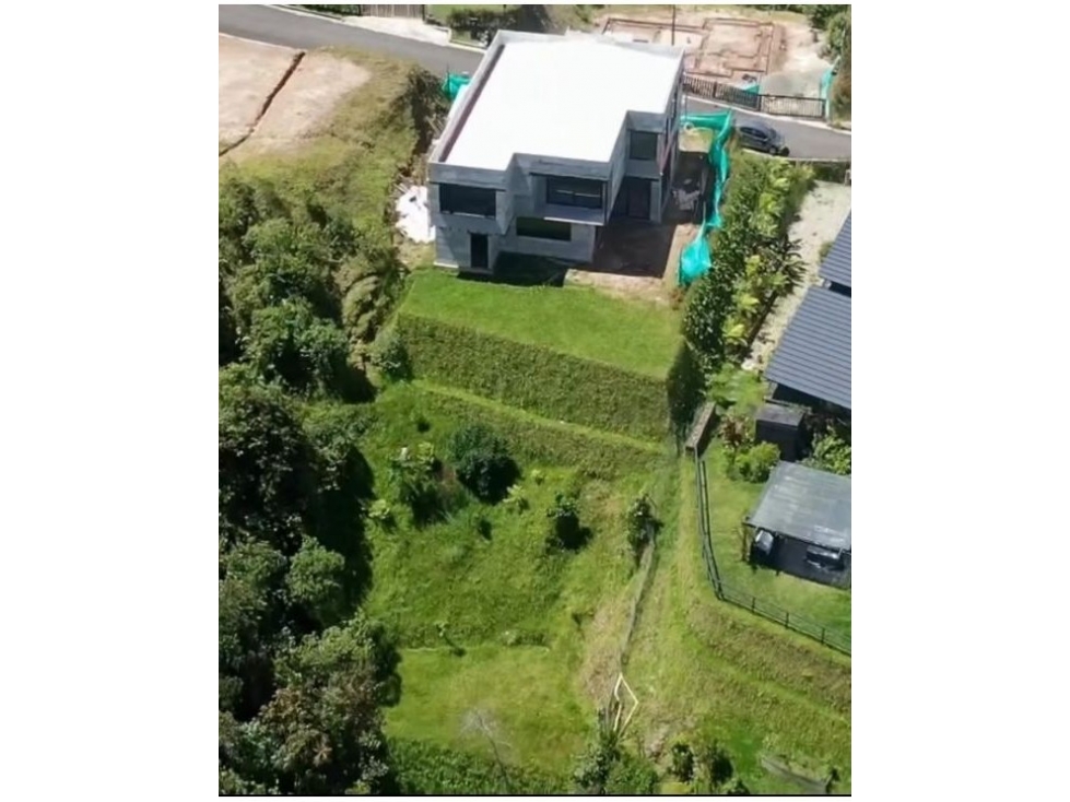 CASA EN VENTA LOMA DEL ESCOBERO CON 70% AVANCE DE CONSTRUCCIÓN — foto 4
