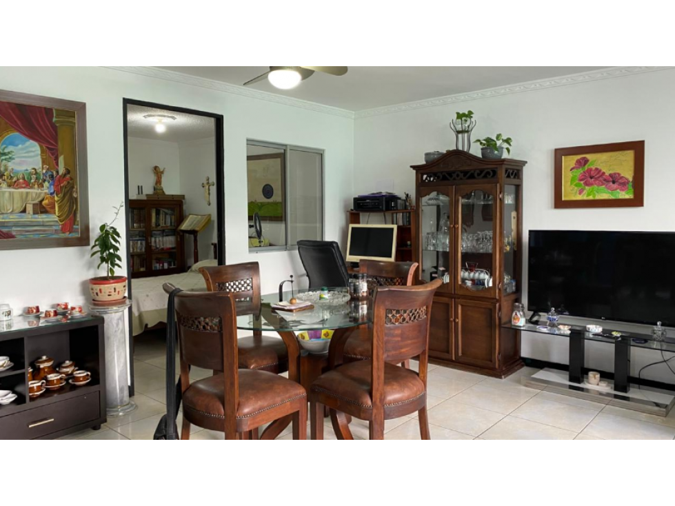 SE VENDE APARTAMENTO EN LAURELES (SECTOR FLORIDA NUEVA)