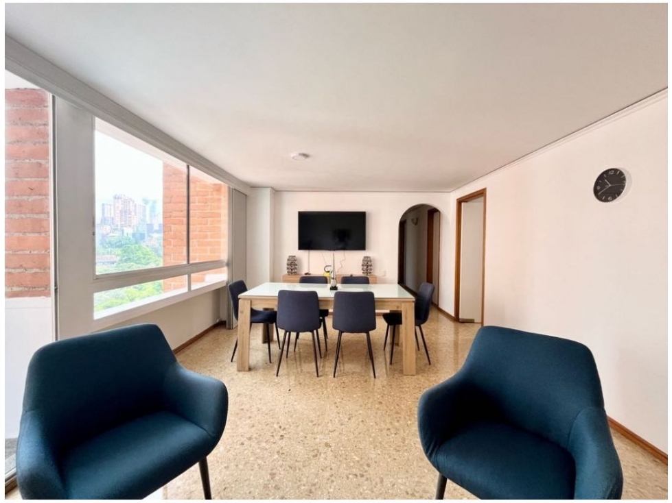 APARTAMENTO EN VENTA MILLA DE ORO PARA INVERSIONISTA RENTANDO — foto 4