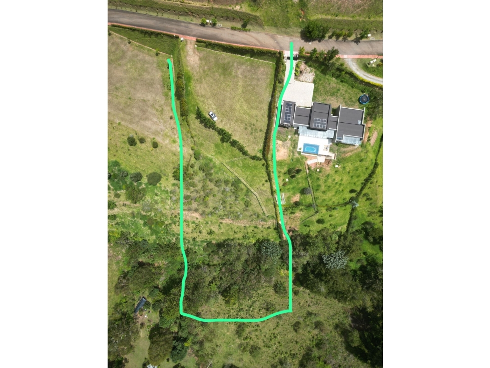 SE VENDE LOTE EN EL RETIRO