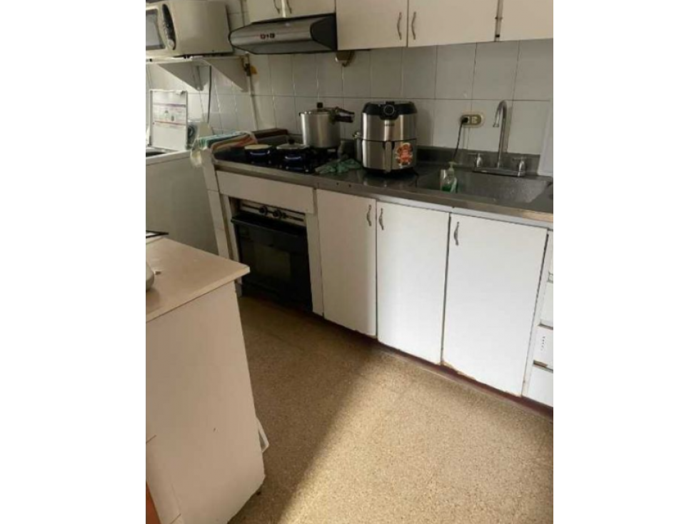 SE VENDE CASA EN LOMA DE LOS BERNAL UNIDAD COMPLETA — foto 2