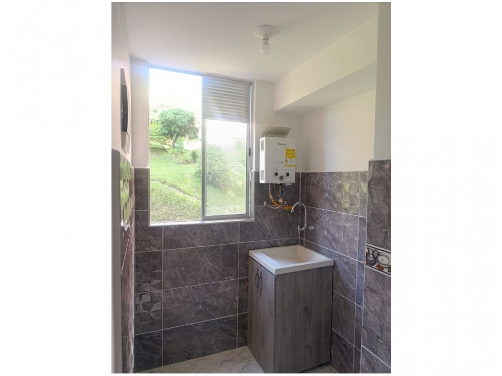 APARTAMENTO EN VENTA EN CALASANZ — foto 2