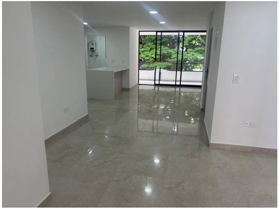 APARTAMENTO EN VENTA EN LA CASTELLANA — foto 2