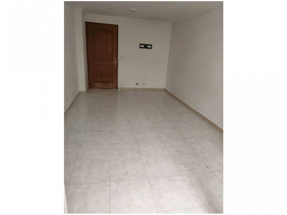 APARTAMENTO EN VENTASECTOR LOMA DE LOS BERNAL PARTE BAJA — foto 2