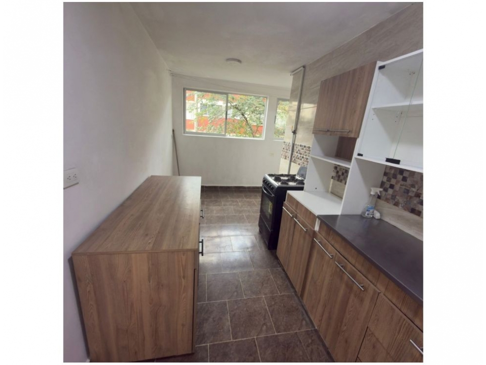 APARTAMENTO EN VENTA CALASANZ PARTE BAJA — foto 2