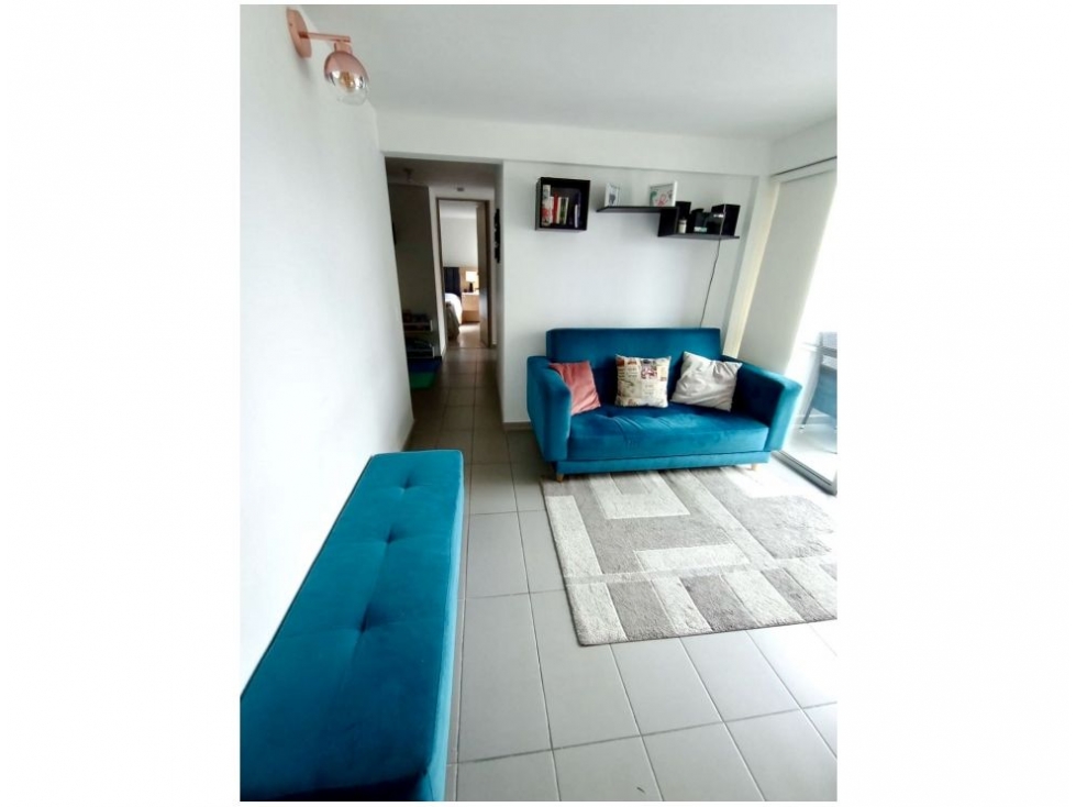 APARTAMENTO EN VENTA LOMA DE LOS BERNAL — foto 2