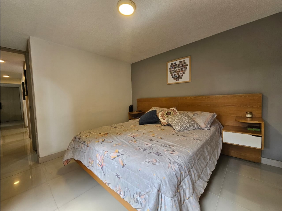 APARTAMENTO EN VENTA LOMA DE LOS BERNAL PARTE BAJA — foto 5