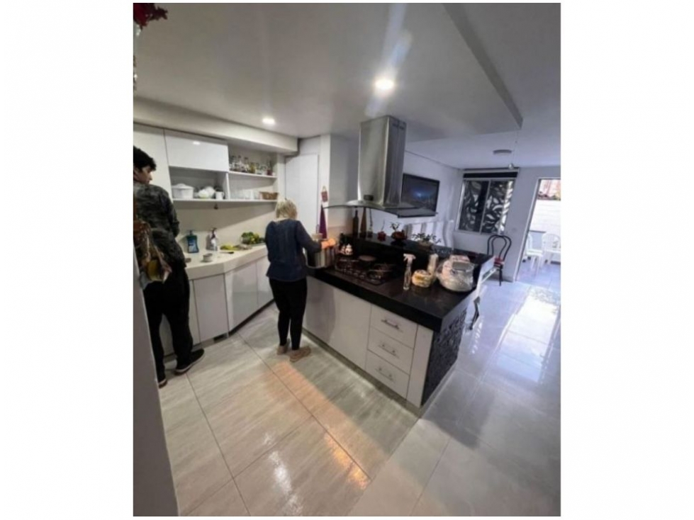 CASA PARA LA VENTA BALCONES DE SEVILLA ITAGUI — foto 2