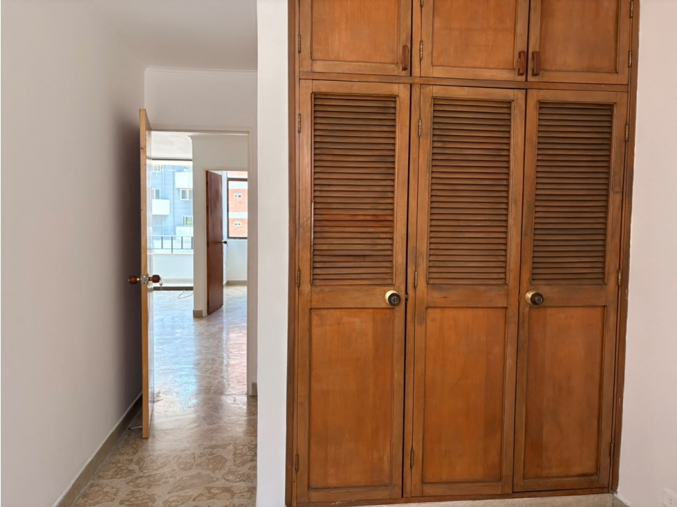 APARTAMENTO EN ARRIENDO LAURELES EL NOGAL — foto 4