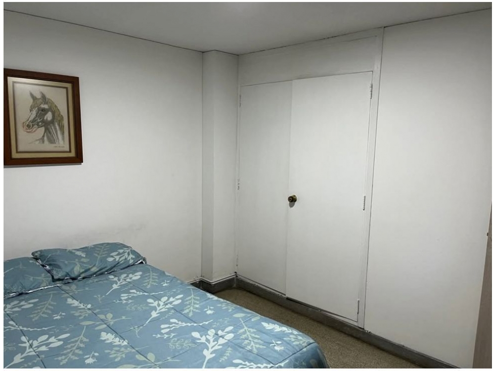 APARTAMENTO EN ARRIENDO CENTRO DE MEDELLÍN AMOBLADO — foto 2