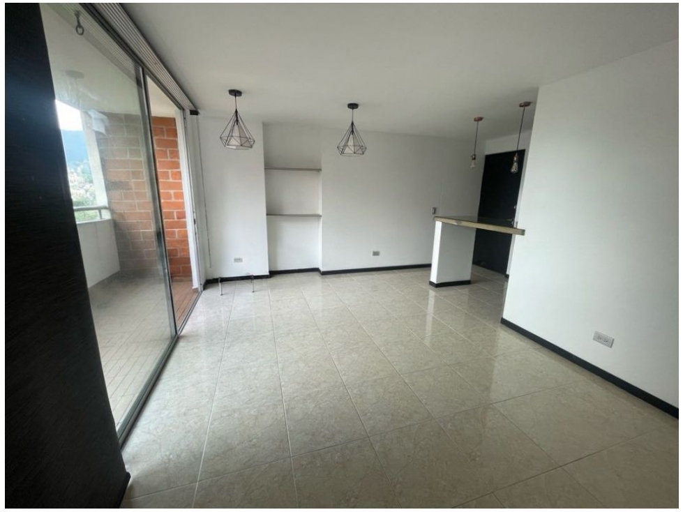 APARTAMENTO EN VENTA LOMA DE LOS BERNAL PARTE BAJA — foto 2