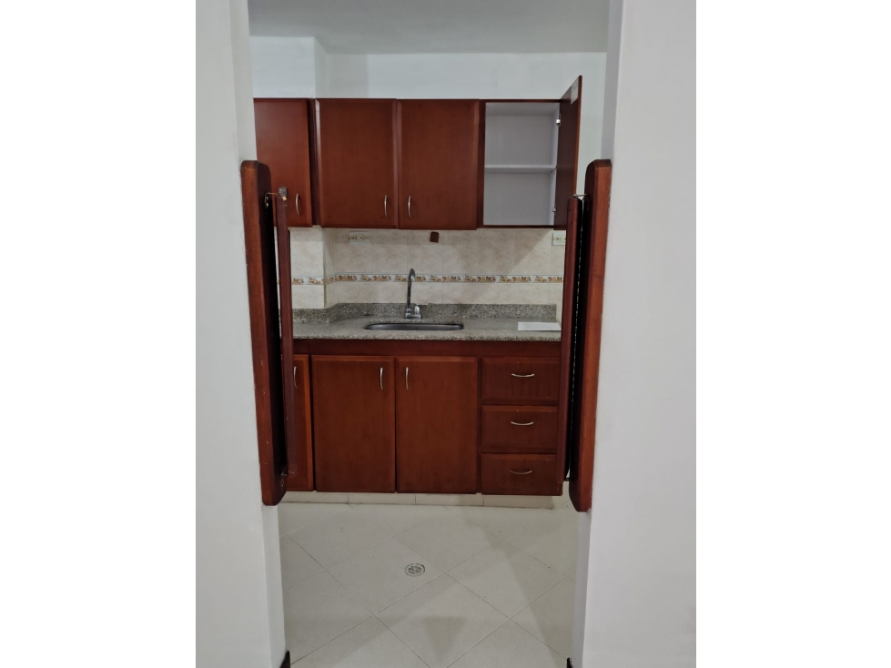 APARTAMENTO EN ARRIENDO SECTOR ESTADIO — foto 4