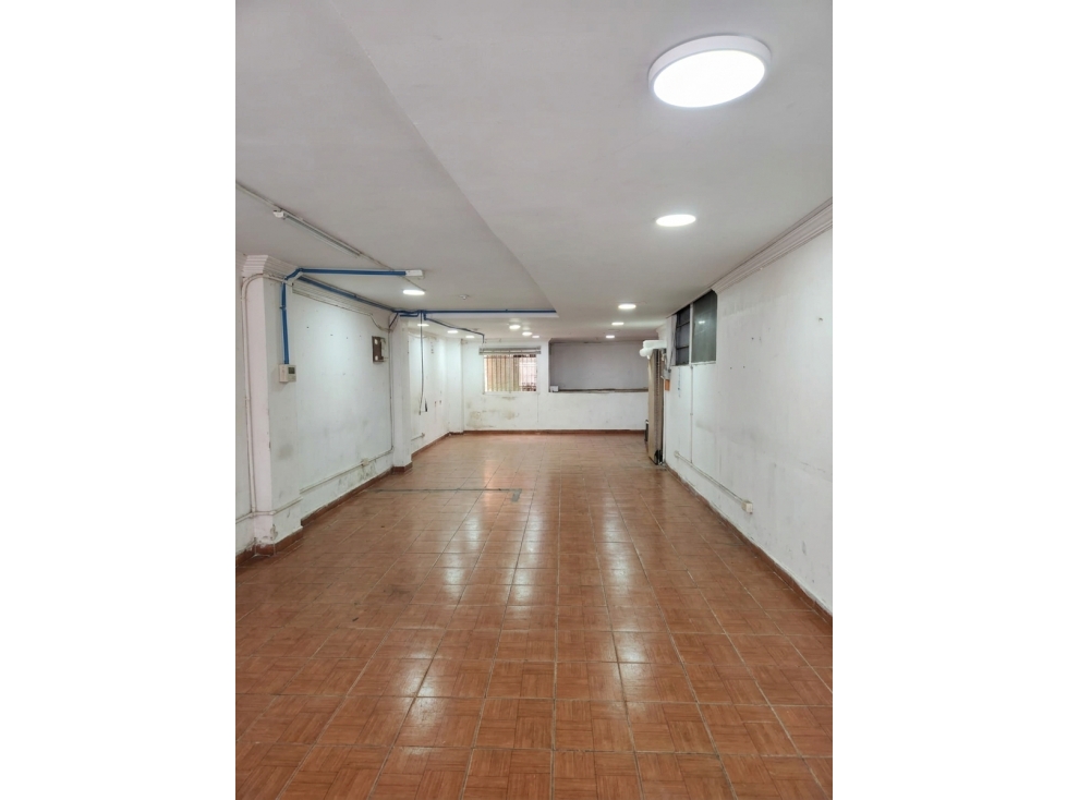 LOCAL COMERCIAL EN VENTA ENVIGADO ZONA CENTRO PISO 2 — foto 2