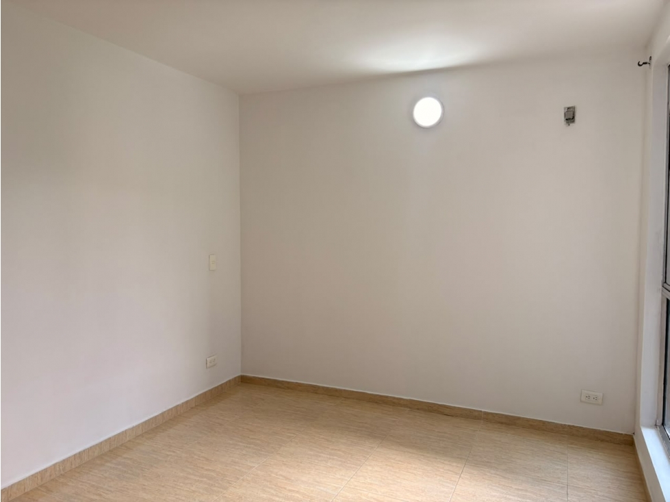 SE ARRIENDA APARTAMENTO EN BELEN RODEO ALTO — foto 5