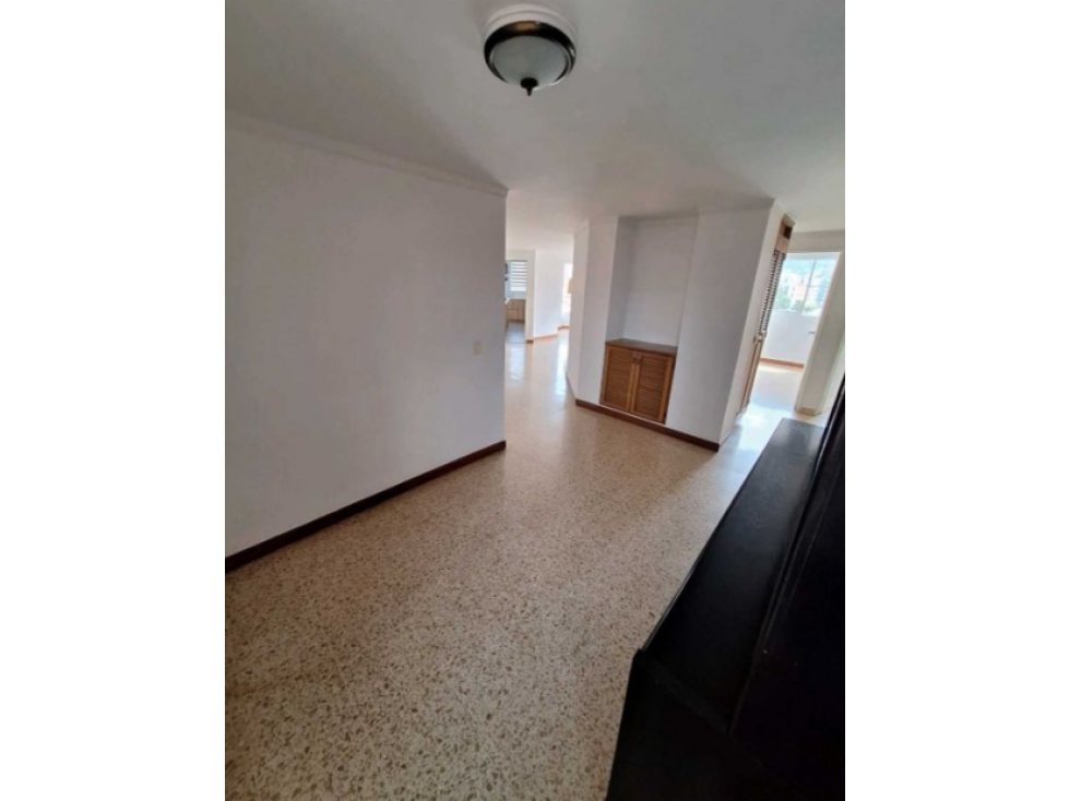 SE VENDE APARTAMENTO EN SECTOR ESTADIO — foto 2