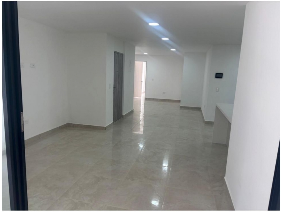 APARTAMENTO EN VENTA EN LA CASTELLANA — foto 3