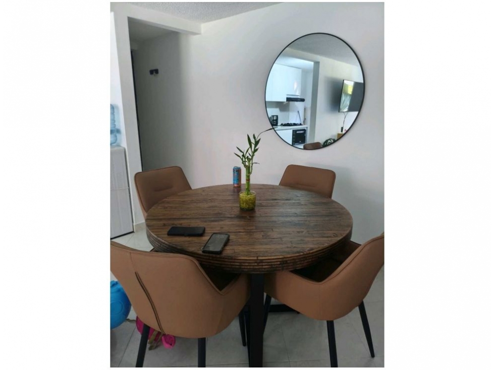 APARTAMENTO EN VENTA LOMA DE LOS BERNAL — foto 3