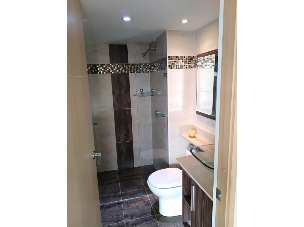 APARTAMENTO EN VENTA LOMA DE LOS BERNAL — foto 3