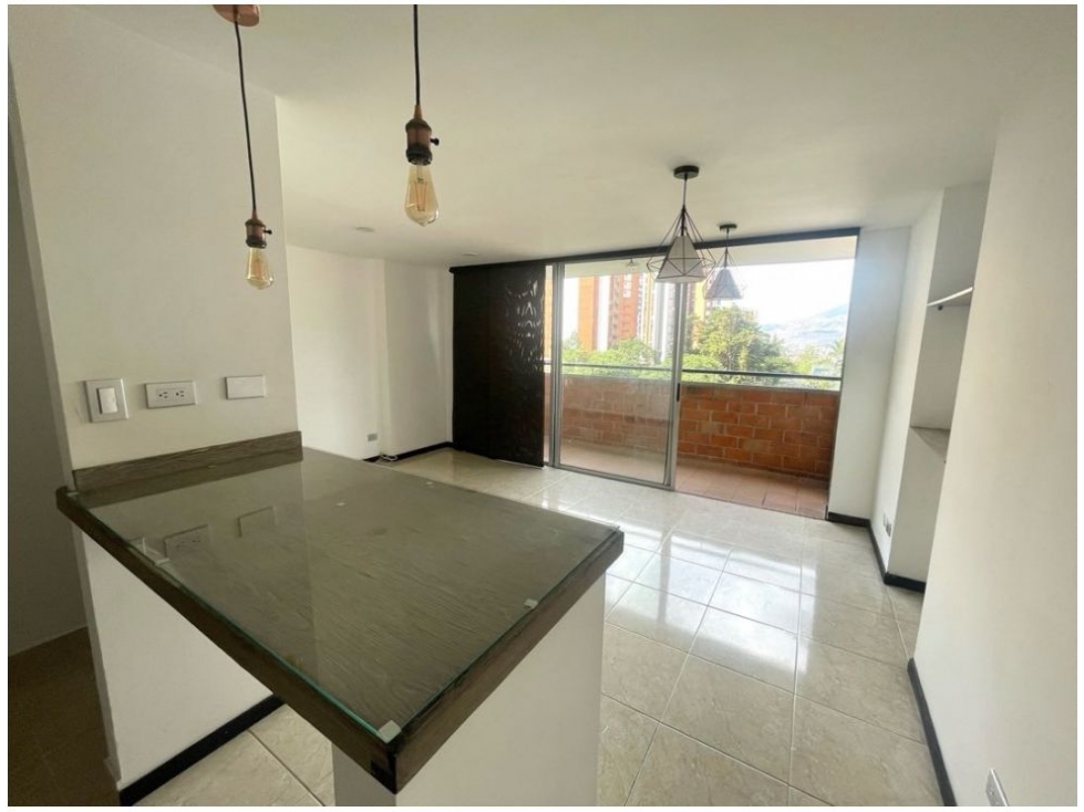 APARTAMENTO EN VENTA LOMA DE LOS BERNAL PARTE BAJA — foto 3