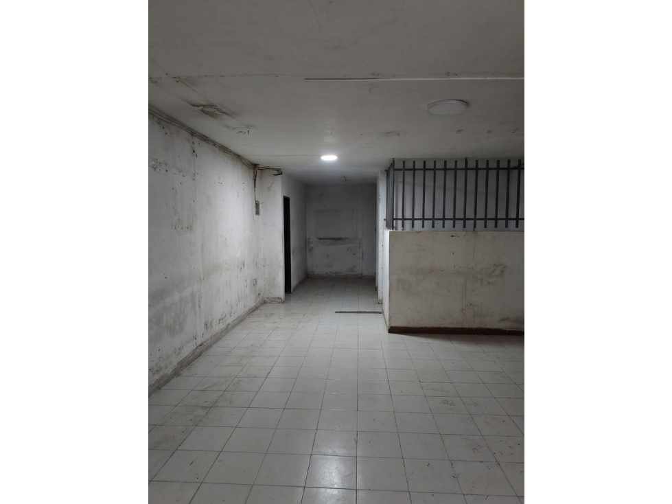 LOCAL COMERCIAL EN VENTA ENVIGADO ZONA CENTRO PISO 2 — foto 3
