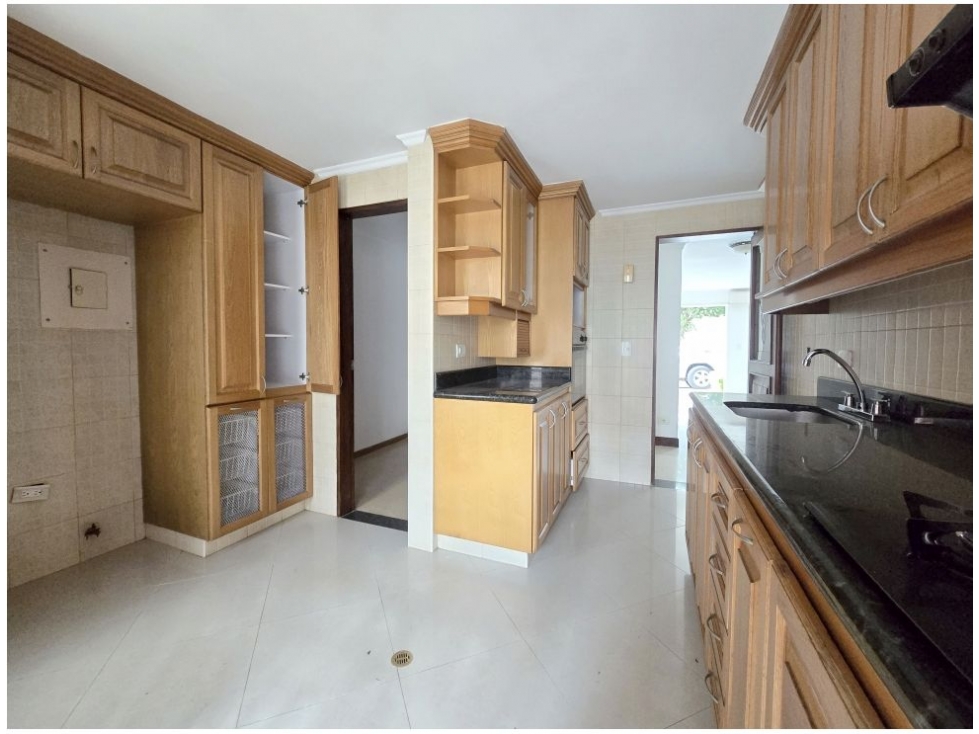 CASA EN VENTA LOMA DE LOS BERNAL — foto 5