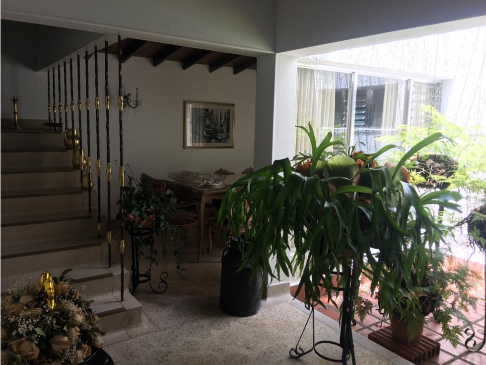 SE VENDE CASA EN LAURELES VELODROMO — foto 3