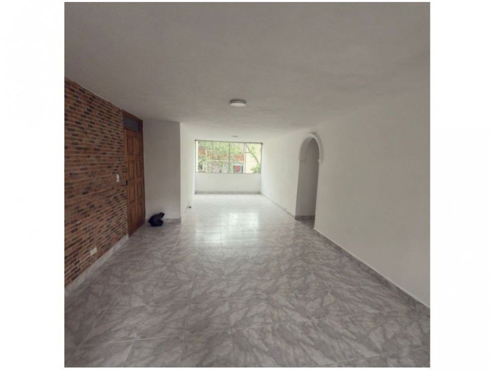 APARTAMENTO EN VENTA CALASANZ PARTE BAJA — foto 4