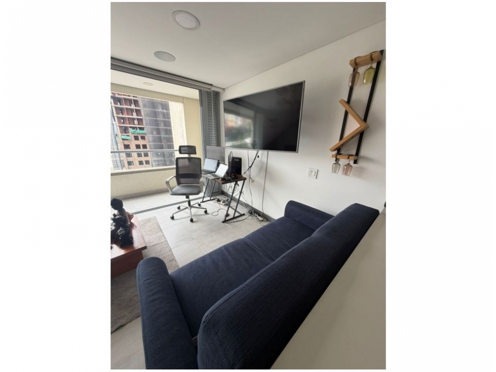 APARTAESTUDIO TIPO LOFT EN VENTA CIUDAD DEL RIO — foto 4
