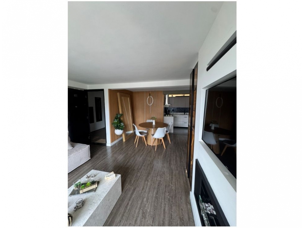 APARTAMENTO EN VENTA LOMA DE LOS BERNAL — foto 4