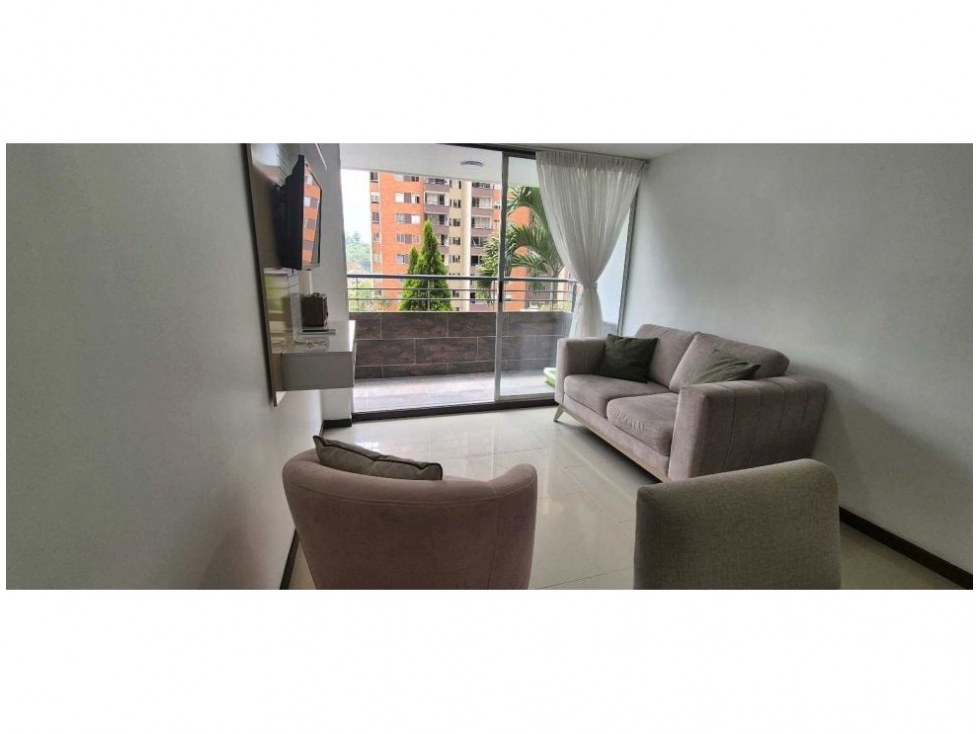 APARTAMENTO EN VENTA LOMA DE LOS BERNAL — foto 4