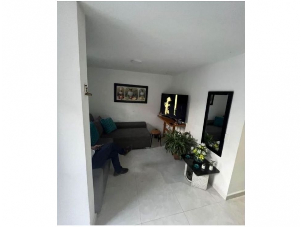 CASA PARA LA VENTA BALCONES DE SEVILLA ITAGUI — foto 4