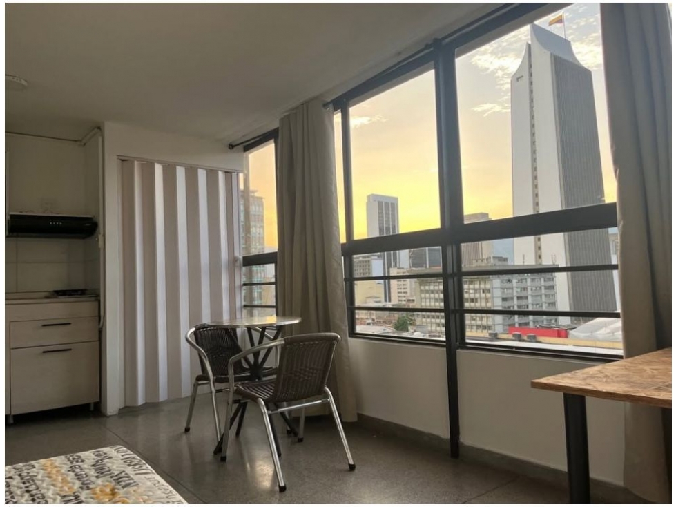 APARTA ESTUDIO EN ARRIENDO CENTRO DE MEDELLÍN AMOBLADO — foto 6