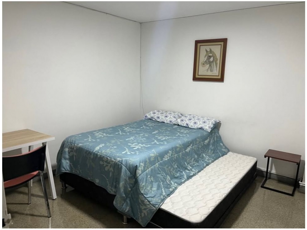 APARTAMENTO EN ARRIENDO CENTRO DE MEDELLÍN AMOBLADO — foto 4