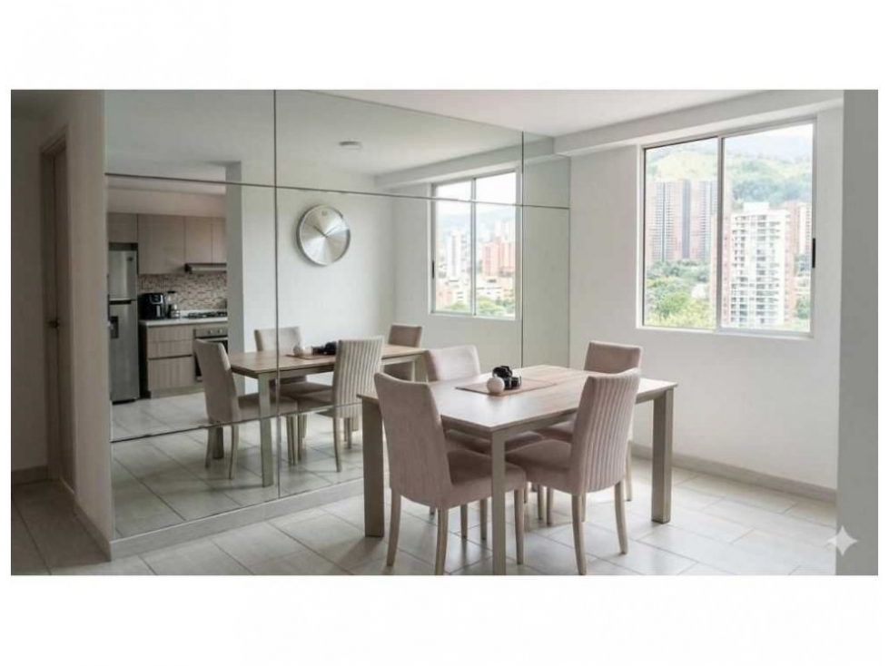 APARTAMENTO EN VENTA LOMA DE LOS BERNAL PARTE BAJA — foto 4