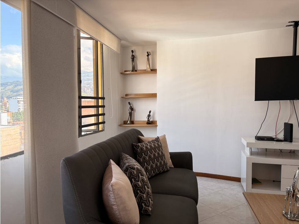 APARTAMENTO EN ARRIENDO AMOBLADO EN LAURELES — foto 4