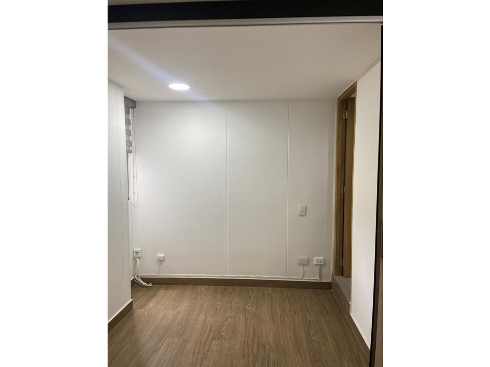 APARTAMENTO EN VENTA RIACHUELOS POBLADO TRANSVERSAL INTERMEDIA — foto 4