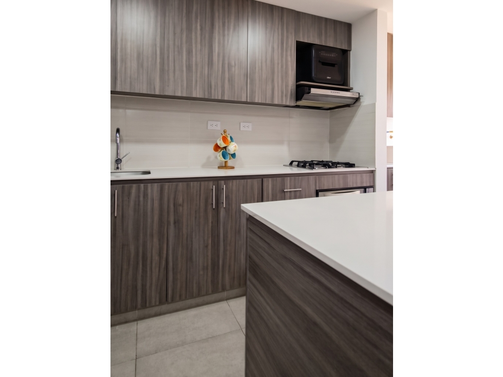 APARTAMENTO EN VENTA ITAGUI SECTOR LAS CHIMENEAS — foto 3