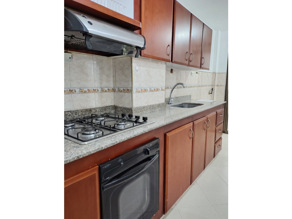 APARTAMENTO EN ARRIENDO SECTOR ESTADIO — foto 3