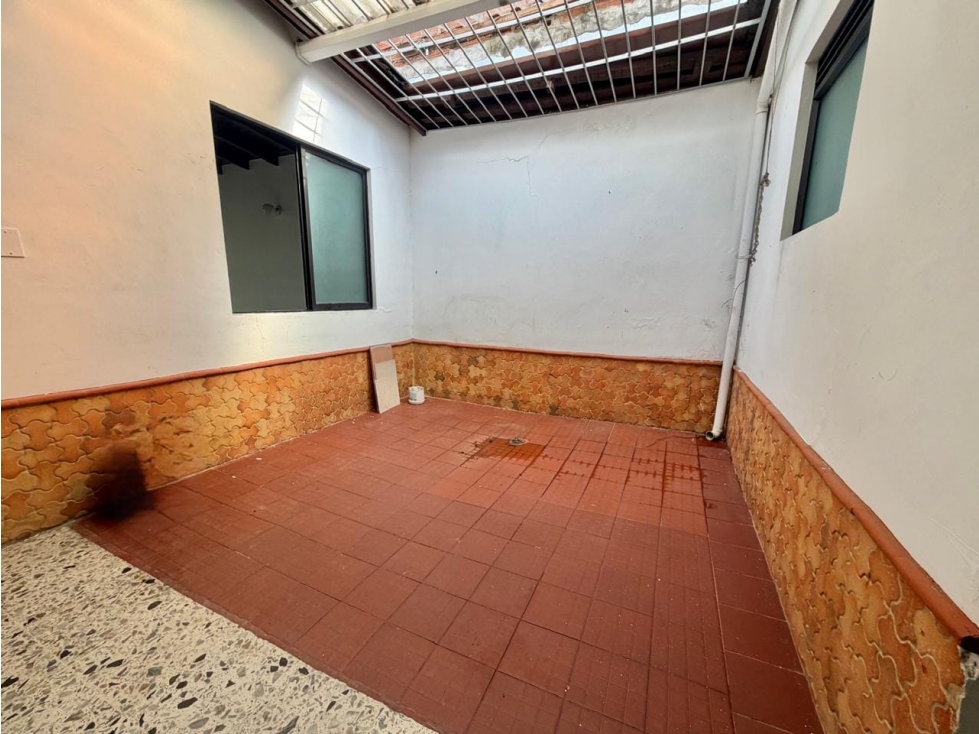 CASA EN ARRIENDO UNIFAMILIAR EN LAURELES — foto 3