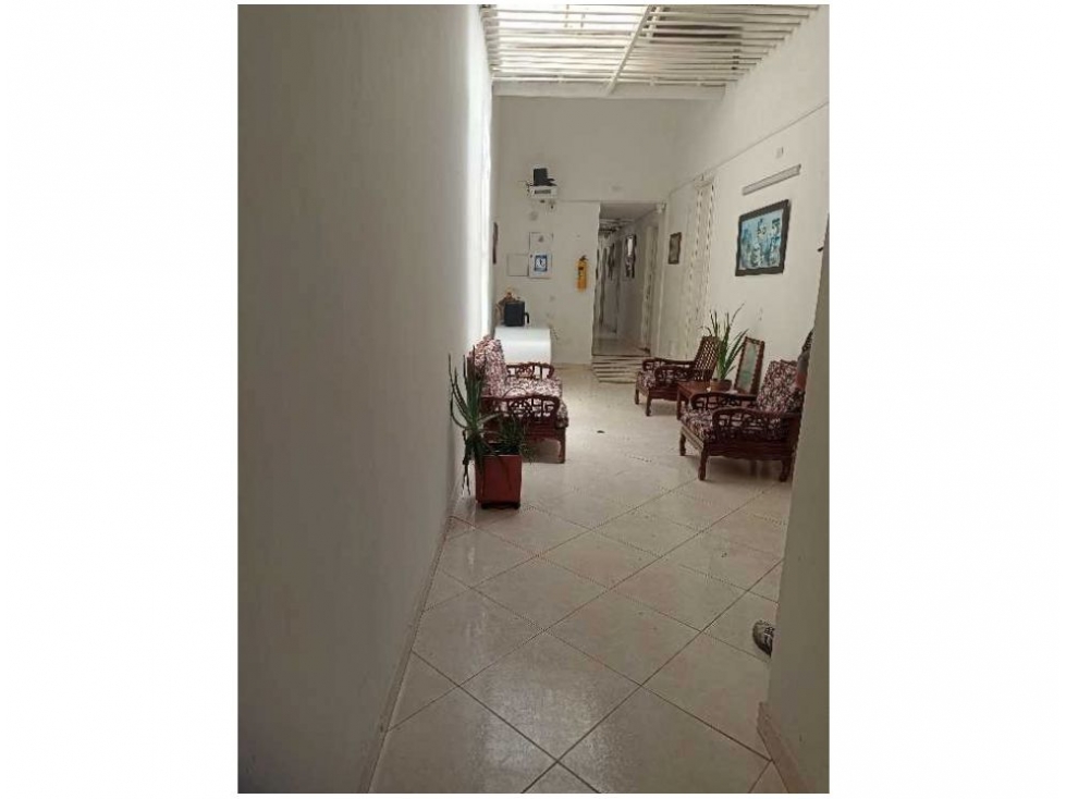 VENTA DE CASA UNIFAMILIAR EN LA AMERICA (B CRISTÓBAL) PARA INVERSIÓN - 2