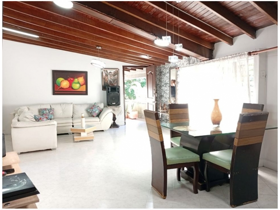 APARTAMENTO EN VENTA EN LAURELES CERCA A LA AVENIA BOLIVARIANA - 1